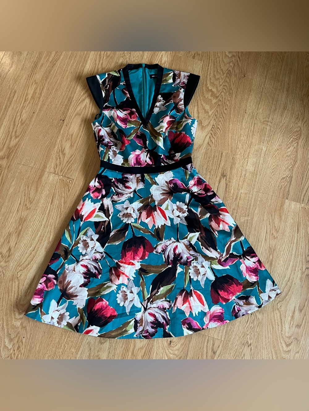 Karen Millen Teal Multicolor Floral V-Neck Cap Sleeve A-Line Dress Size 4